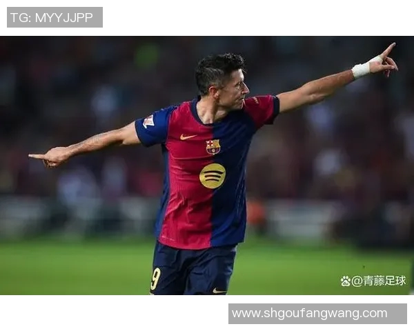 巴萨主场惨败，梅西连续两场比赛状态低迷：巨星光环下的阴影