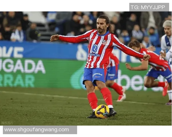 格列兹曼:从天才少年到世界足球巨星的辉煌历程与成就解析 格列兹曼:从天才少年到世界足球巨星的辉煌历程与成就解析