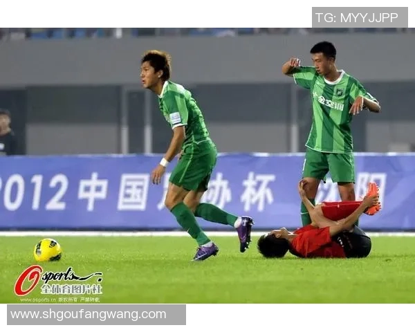 辽宁与福建季后赛激战回顾比分解析与精彩瞬间分享 辽宁与福建季后赛激战回顾比分解析与精彩瞬间分享